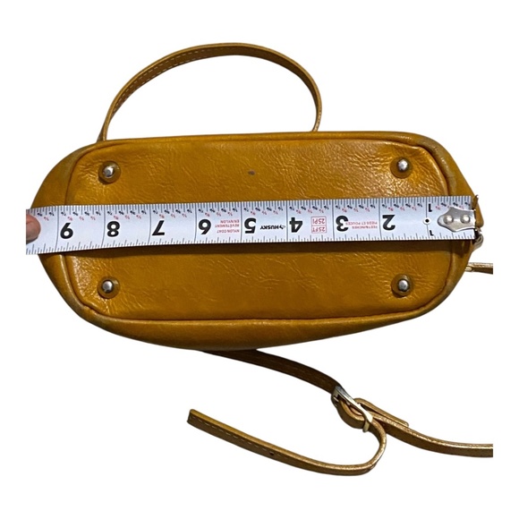 Divina Firenze mustard yellow leather crossbody bag - Picture 9 of 14